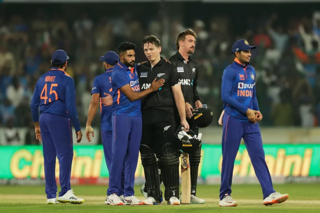 IND vs NZ: तीसरे मुकाबले में कीवी टीम का हुआ सूपड़ा साफ़, तो भारत के सर सजेगा नंबर-1 का ताज, ICC ने किया कन्फर्म 1