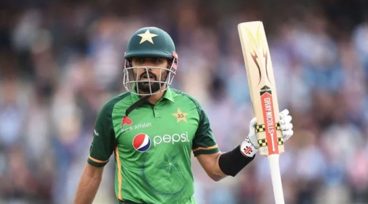 Pakistani bowler Mohammad Amir gave controversial statement regarding Babar Azam