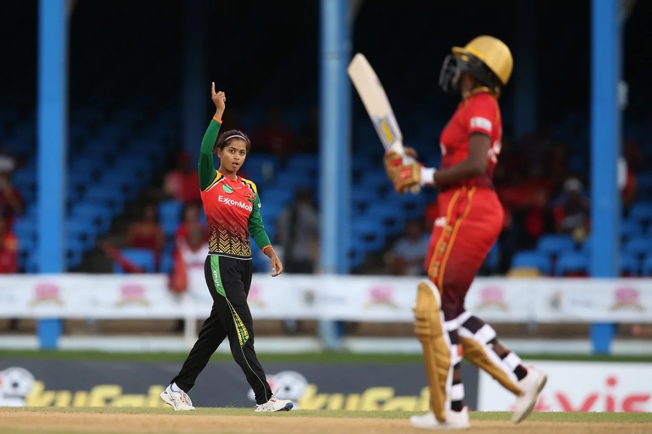 विराट कोहली की बहन ने विदेश में बढ़ाया तिरंगे का मान, हैरानी भरा प्रदर्शन करते हुए झटक लिए 9 विकेट 1