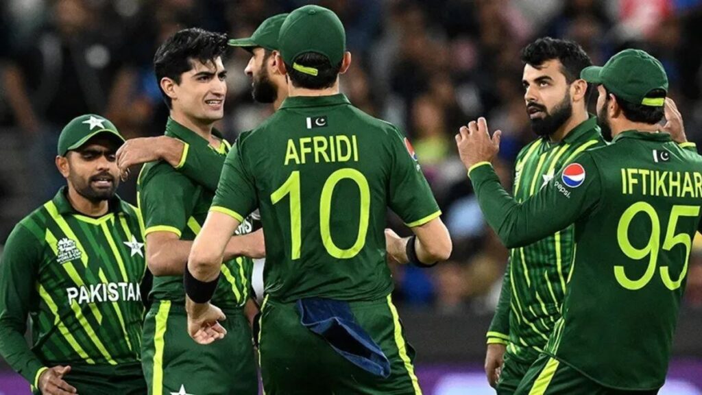 वर्ल्ड कप 2023 के लिए पाकिस्तान की 15 सदस्यीय टीम का ऐलान! 4 ऑलराउंडर और 5 घातक तेज गेंदबाजों को मौका 2