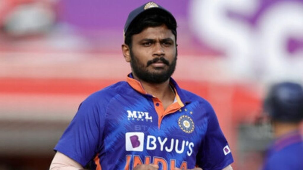 नाइंसाफी के चलते संजू सैमसन ने बनाया भारत देश छोड़ने का मन, अब इस मुल्क से खेल सकते हैं अंतरराष्ट्रीय क्रिकेट 1