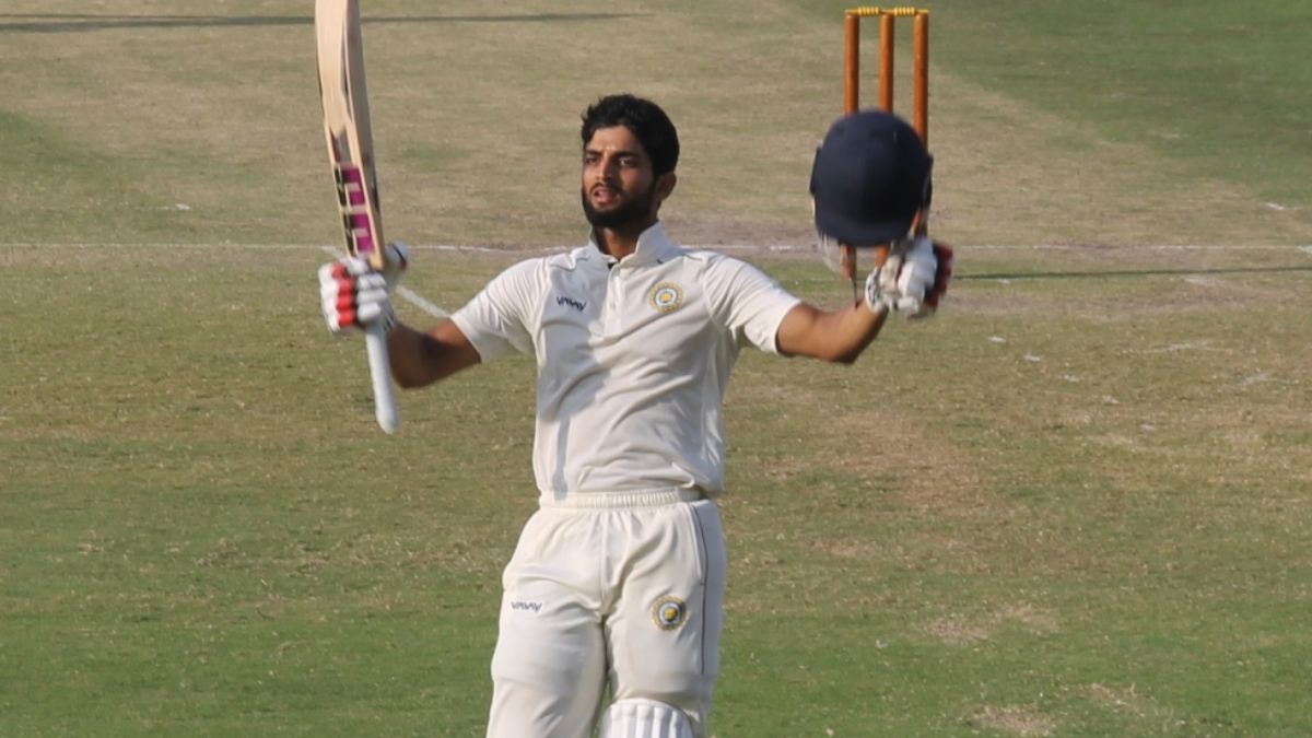 suyash prabhudessai created history by playing a stormy innings of 197 runs in ranji trophy 2024