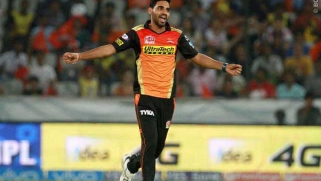 बड़ी खबर: SRH से अलग हुए भुवनेश्वर कुमार, IPL 2024 में इस टीम से खेलेगा ये तेज गेंदबाज 2