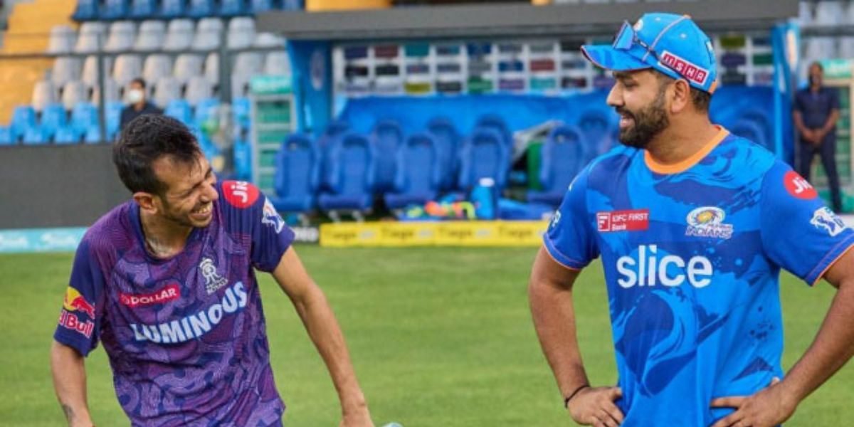 इस स्टार भारतीय खिलाड़ी के साले हैं रोहित शर्मा, जीजाजी का नाम जानकार आपको होगी बेहद हैरानी 2 इस स्टार भारतीय खिलाड़ी के साले हैं रोहित शर्मा, जीजाजी का नाम जानकार आपको होगी बेहद हैरानी 1