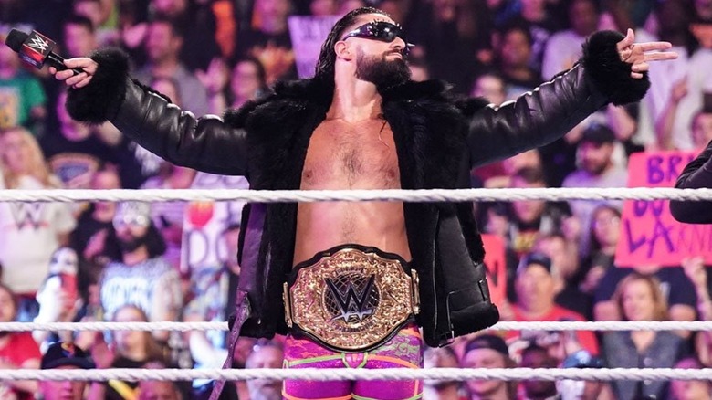 WWE वर्ल्ड हैवीवेट चैंपियन सैथ रॉलिंस 