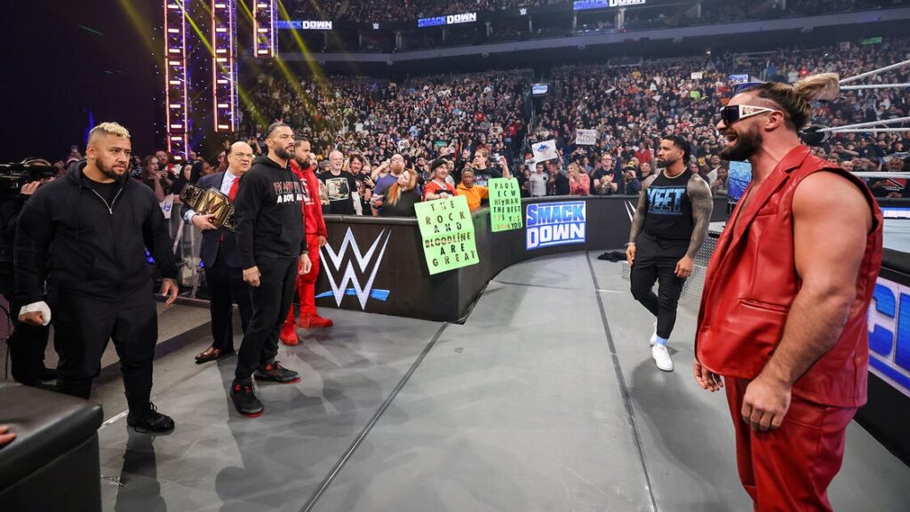 WWE SmackDown: फेस-टू-फेस सैगमेंट में रोमन रेंस से एक कदम आगे निकला उनका प्रतिद्वंदी, रेसलमेनिया में 1316 दिनों की बादशाहत का खत्म होना तय 2