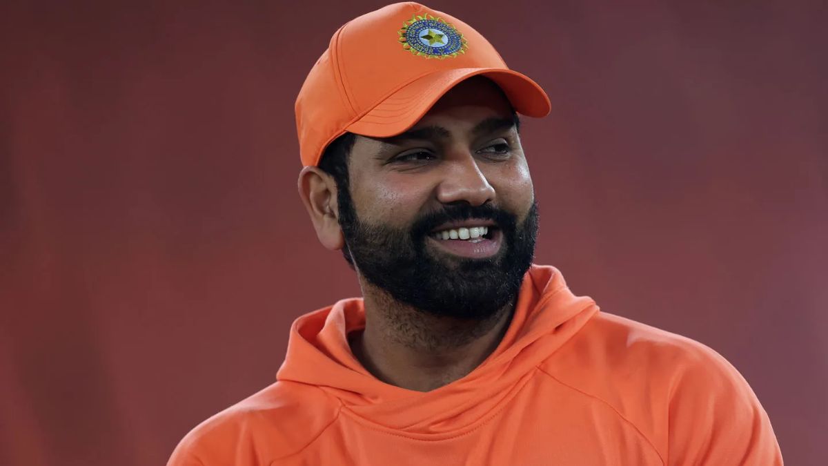 Captain Rohit Sharma does not want Hardik Pandya to be selected in T20 World Cup, held a meeting with Ajit Agarkar overnight