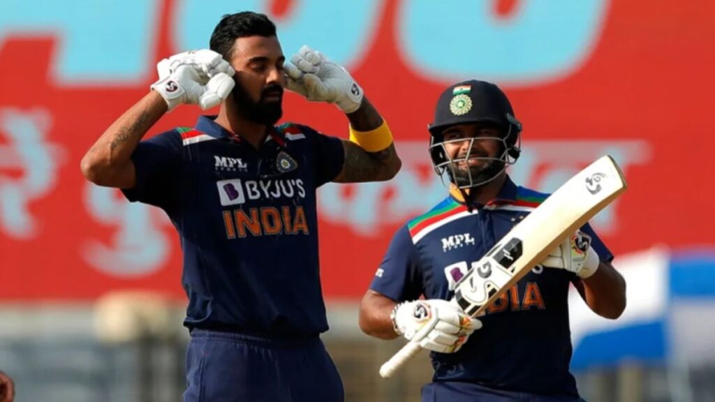 IPL 2024 में अपने करियर से खेल रहे ये 2 भारतीय खिलाड़ी, कुछ ऊंच-नीच हुई, तो हमेशा के लिए क्रिकेट से होंगे दूर 1