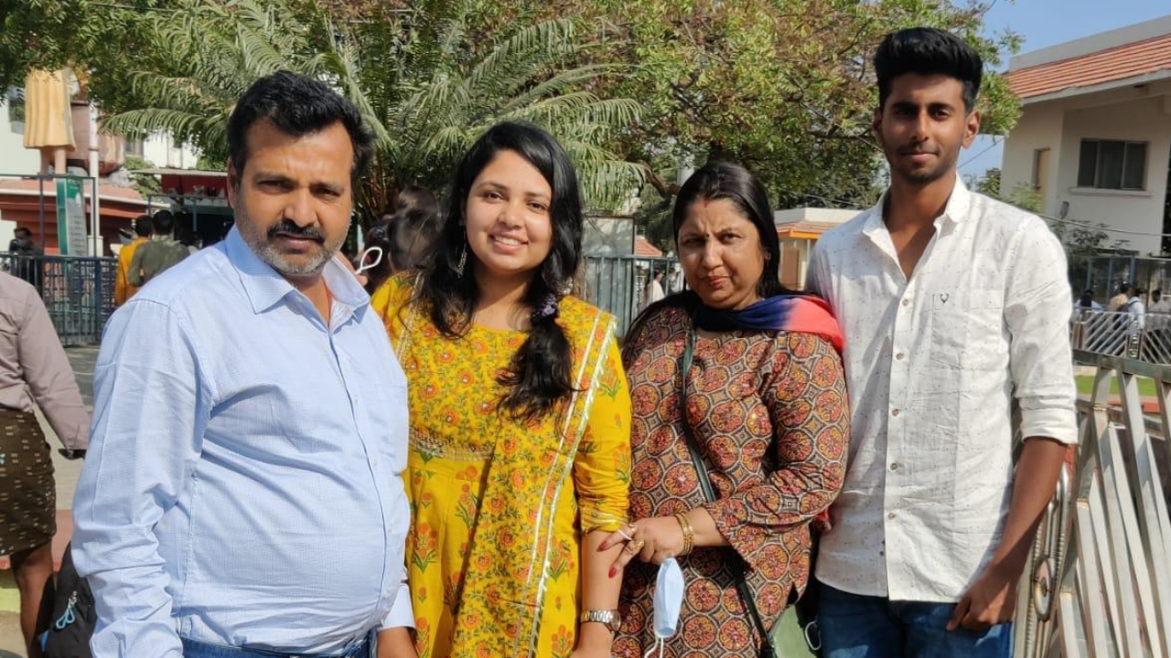 Mayank Yadav Family
