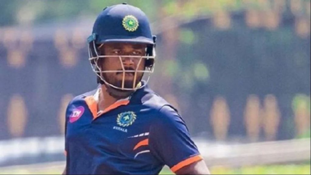 21 चौके-10 छक्के, विजय हजारे ODI टूर्नामेंट में आई संजू सैमसन की सुनामी, 31 गेंद में 144 रन बनाकर ठोका तूफानी दोहरा शतक 1