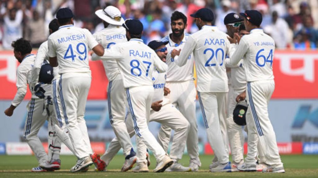 ऑस्ट्रेलिया के खिलाफ बॉर्डर-गावस्कर टेस्ट सीरीज के लिए रवाना होंगे ये 16 भारतीय खिलाड़ी, टीम 1 में 6 शुरुआती खिलाड़ी शामिल
