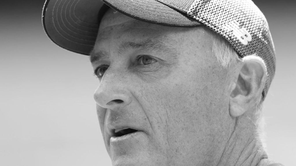 क्रिकेट जगत में पसरा मातम, 32 हजार रन बनाने वाले खिलाड़ी का हुआ निधन, गम में डूबे रोहित-कोहली 2