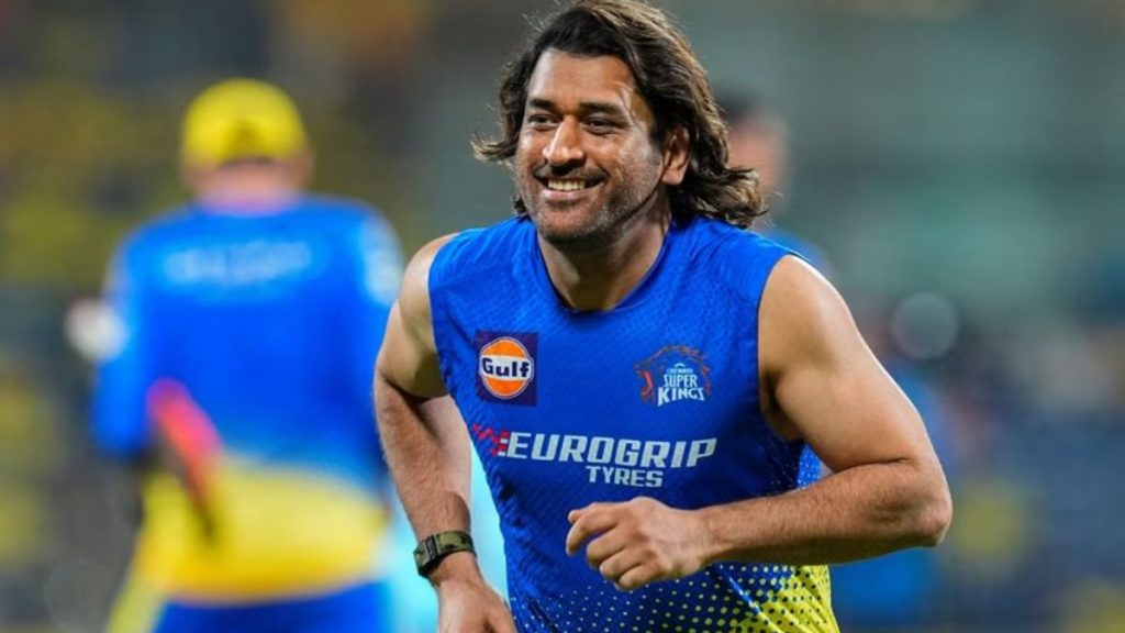 IPL 2025 के लिए चेन्नई सुपर किंग्स ने धोनी को किया रिटेन, लेकिन अब 12 करोड़ नहीं मिलेंगे मात्र इतने रूपये 2 IPL 2025 के लिए चेन्नई सुपर किंग्स ने धोनी को किया रिटेन, लेकिन अब 12 करोड़ नहीं मिलेंगे मात्र इतने रूपये 2