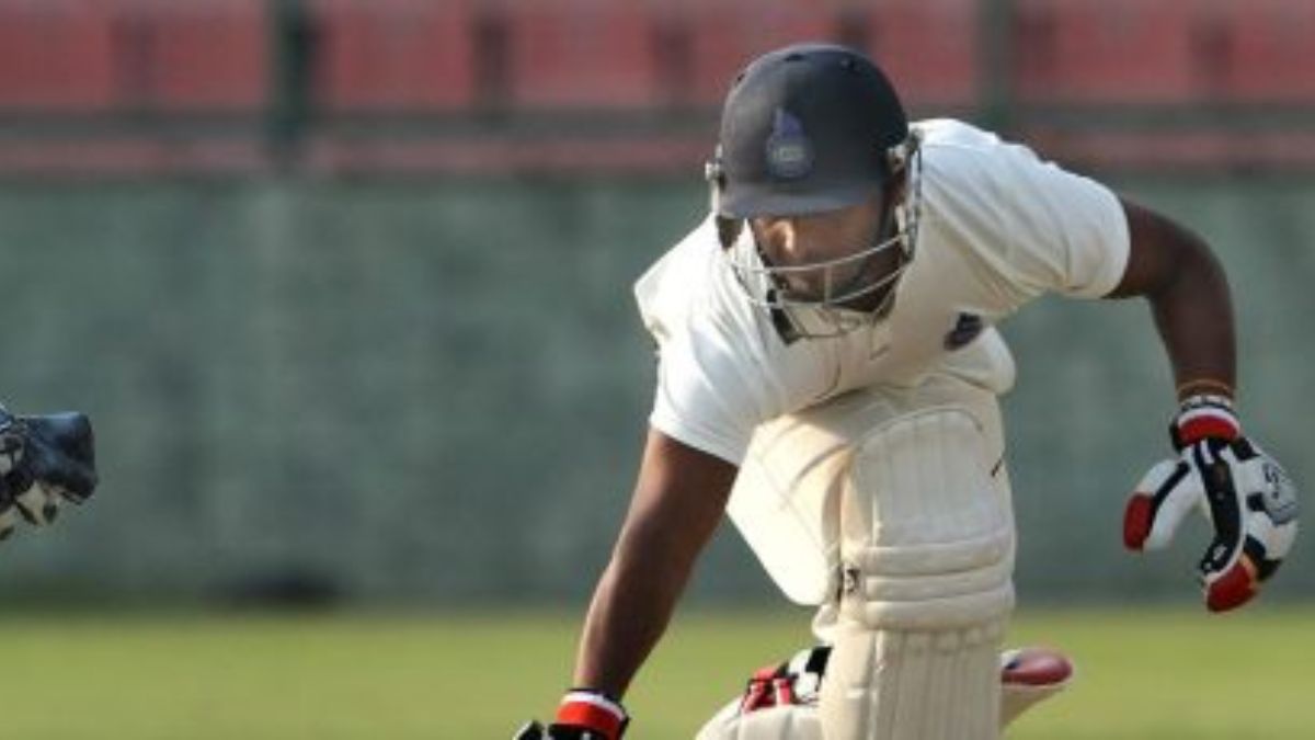 This batsman named Sridhar shone amazingly in Ranji, breaking all the records and played a historic inning of 366 runs.