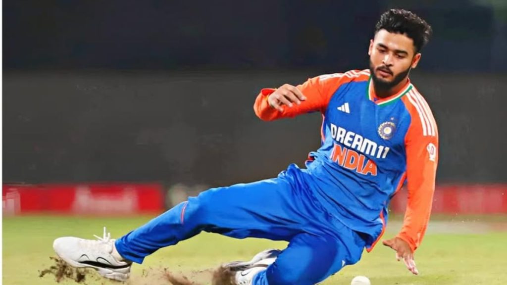 India will once again play a 5 match T20 series with South Africa, Dhoni's nephew also gets a chance in the 15 member squad