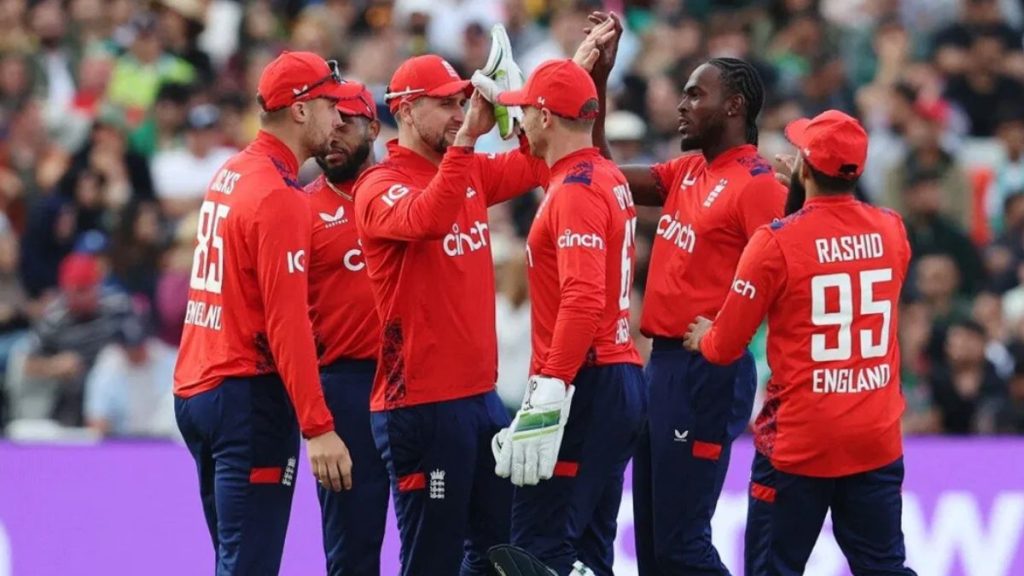 Before the Test series, England announced their playing 11, 1-1 players were selected from SRH-MI-RCB-GT-CSK-DC
