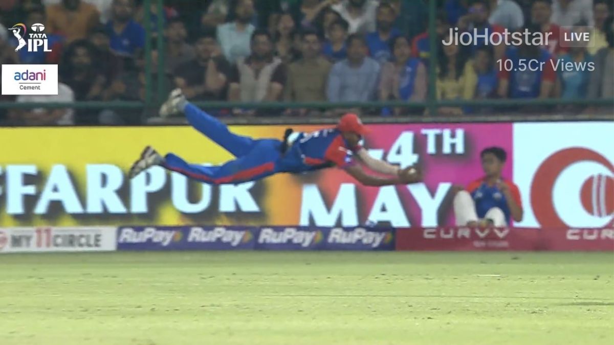 VIDEO: 75 लाख के खिलाड़ी ने पकड़ा IPL इतिहास का बेस्ट कैच, चीते की तरह हवा में मारी छलांग, KL Rahul भी हैरान 2 dushmantha chameera catch