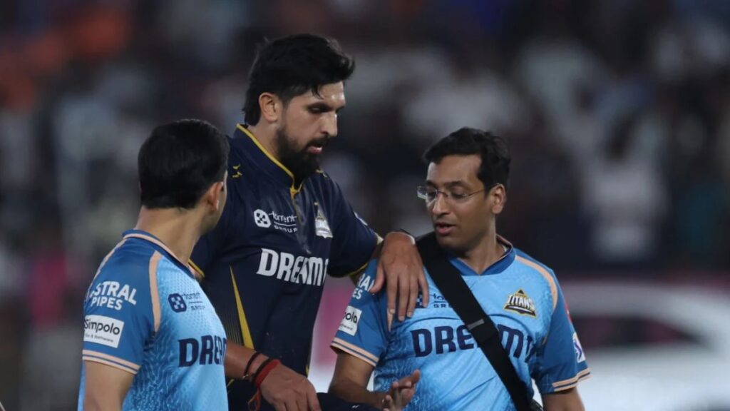 रोहित-गंभीर की बढ़ी मुश्किलें, बुमराह का सीनियर खिलाड़ी हुआ चोटिल, इंग्लैंड टेस्ट सीरीज से बाहर 2 England Test Series