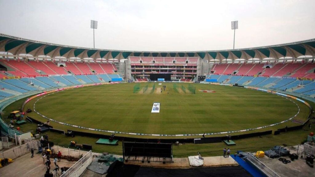 LSG vs RCB Match Preview in Hindi: एक बार फिर हारने को तैयार हैं ये टीम, जानें मौसम, पिच, प्लेइंग इलेवन से जुड़ी जानकरी 1