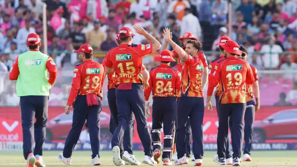 RCB-PBKS-GT-MI, अगर अब सभी मैच बारिश से हुए रद्द, तो इस टीम को मान लिया जायेगा IPL 2025 का चैंपियन 1