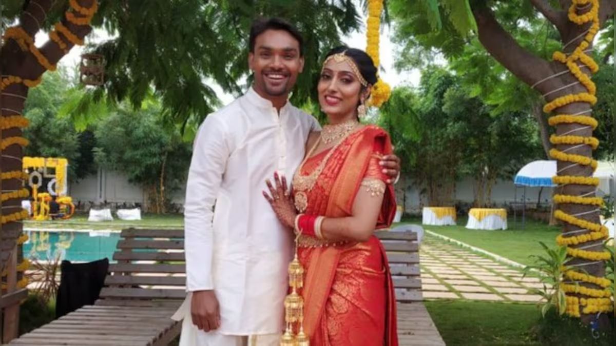 लुक्स में काफी एवरेज हैं ये 4 भारतीय क्रिकेटर, लेकिन गर्लफ्रेंड और पत्नी मिली बॉलीवुड अभिनेत्री जैसी 2 Girlfriend