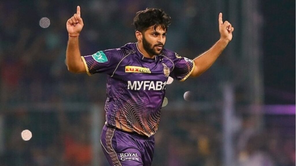 दूसरे टेस्ट के लिए टीम इंडिया की प्लेइंग इलेवन आई सामने, गंभीर की KKR के 5 खिलाड़ियों को मौका 2 Team India's playing eleven for the second test came out, Gambhir gave chance to 5 players of KKR