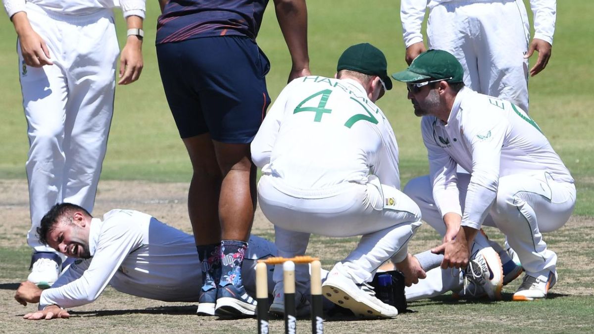 Keshav Maharaj 
