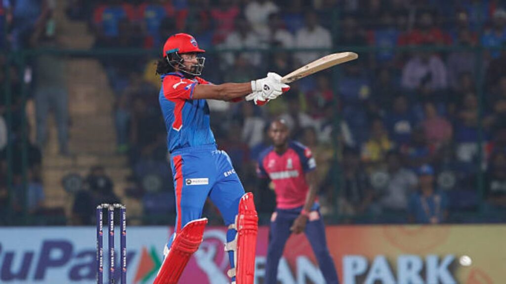 केएल राहुल छोड़ेंगे दिल्ली कैपिटल्स का साथ, IPL 2026 में इस टीम से खेलने का किया फैसला 2 KL Rahul will leave Delhi Capitals, decided to play with this team in IPL 2026