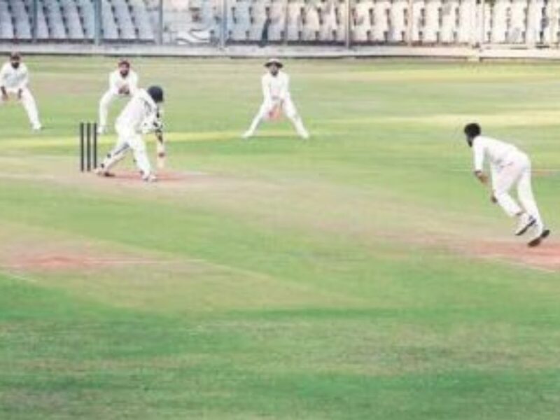635 minutes of batting wasted, this batsman reached a score of 499 by hitting 64 fours, but was run out before reaching the 500 mark
