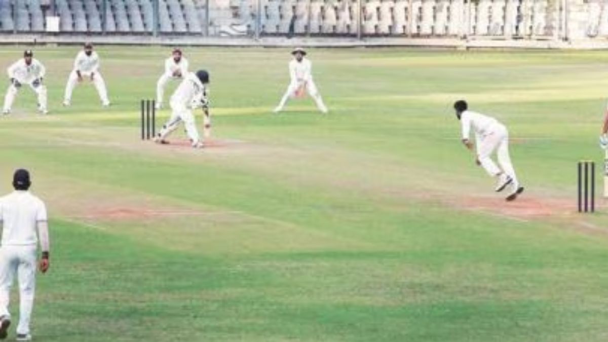635 minutes of batting wasted, this batsman reached a score of 499 by hitting 64 fours, but was run out before reaching the 500 mark