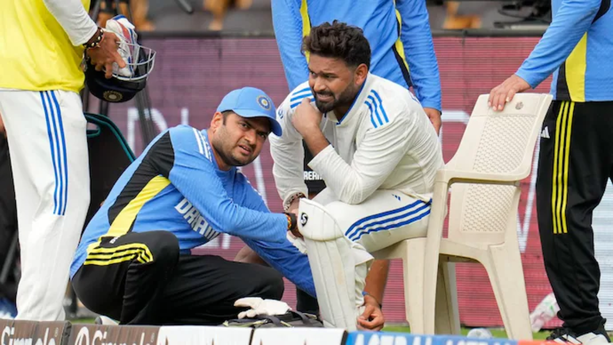 मैनचेस्टर टेस्ट से पहले कोच गंभीर की बढ़ी टेंशन, 4 खिलाड़ी हुए चोटिल, अगले 3 महीनों के लिए बाहर 1