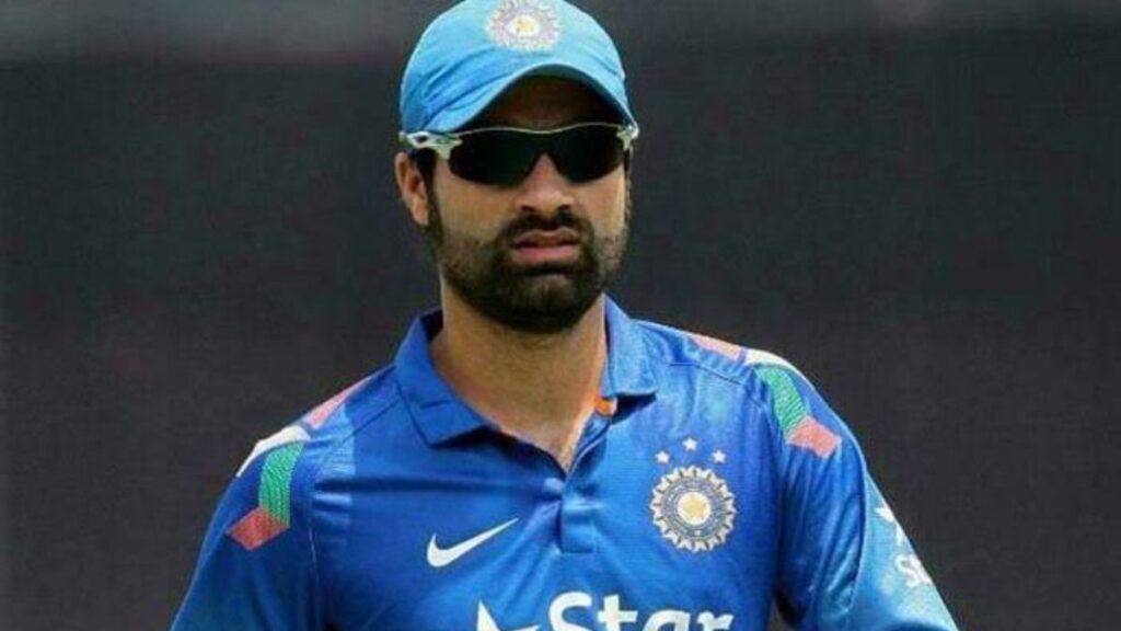 Team India के लिए 1 ODI खेलकर ही इन 10 खिलाड़ियों का करियर हो गया बर्बाद, फिर कभी नहीं मिला मौका 2 The career of these 10 players was ruined after playing only 1 ODI for Team India, they never got a chance again