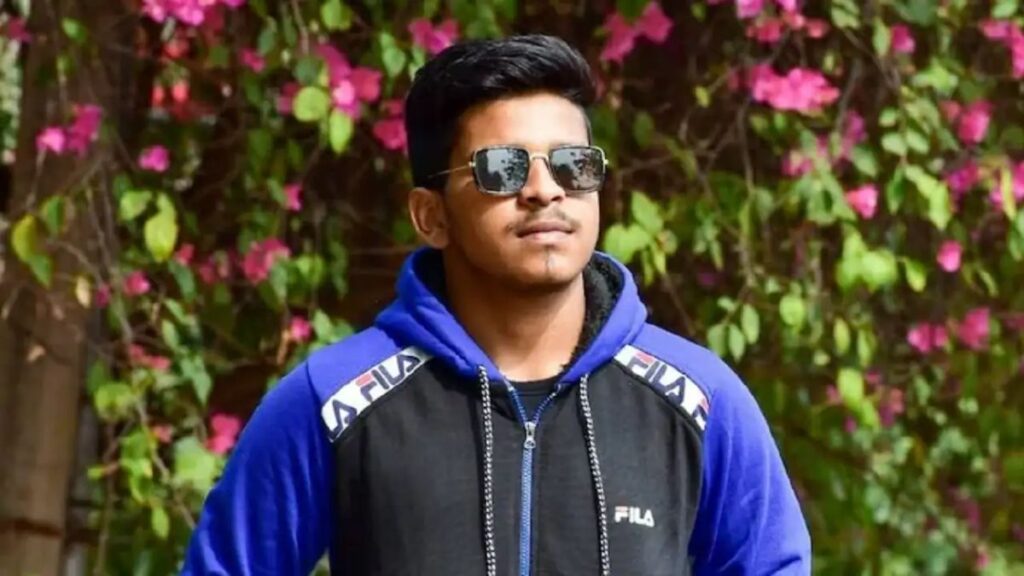 गमगीन हुआ पूरा क्रिकेट जगत, मात्र 22 साल की उम्र में दिग्गज क्रिकेटर का निधन, विराट कोहली को मानता था IDOL 2 The entire cricket world is saddened, the legendary cricketer died at the age of just 22, he considered Virat Kohli as his IDOL
