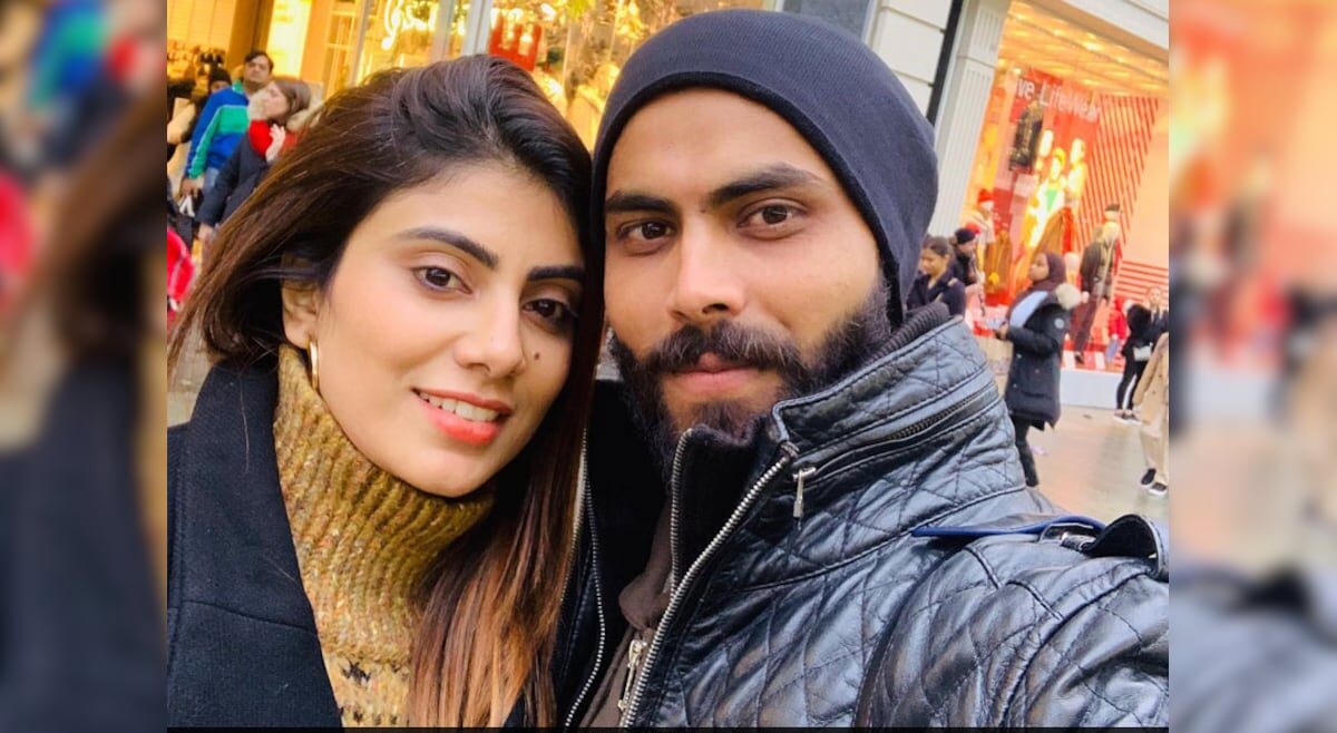Indian Cricketers Wives: ये हैं 10 फेमस भारतीय खिलाड़ियों की ग्लैमरस पत्नियाँ, खूबसूरती में बॉलीवुड ऐक्ट्रेस को भी छोड़ती पीछे 11