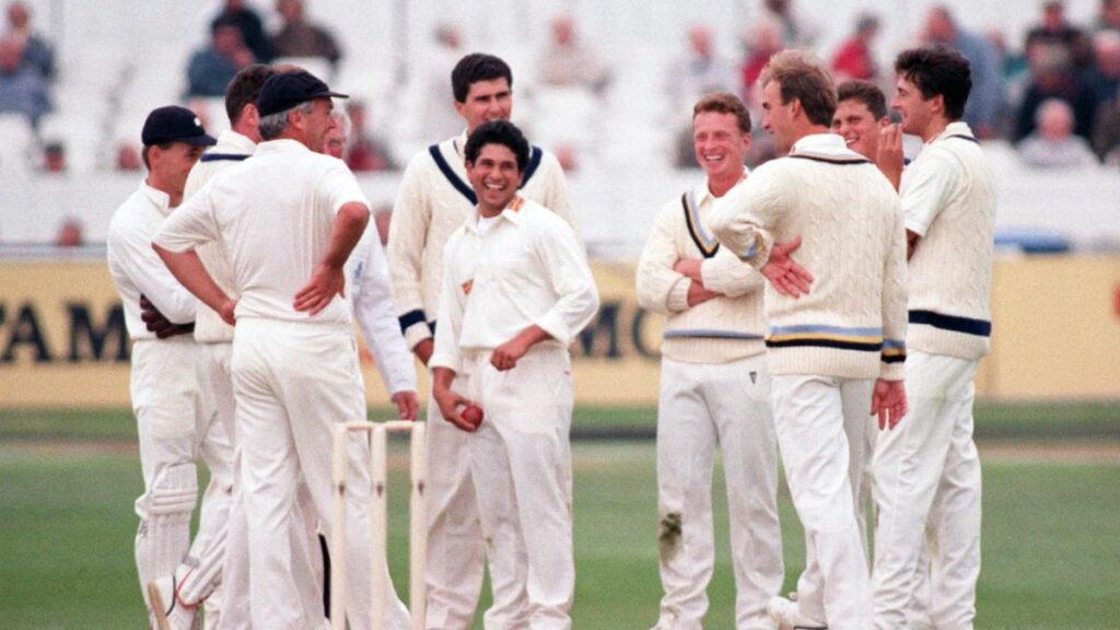 County Cricket: क्या हैं County Cricket, BCCI क्यों देती हैं वहां खेलने की इजाजत, कितने भारतीय खिलाड़ी ले चुके इसमें हिस्सा? जानें सबकुछ 2 County Cricket: What is County Cricket, why does BCCI allow playing there, how many Indian players have participated in it? Know everything