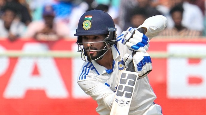 Duleep Trophy Live Stream: BCCI का बड़ा फैसला, शुरू होने जा रहा लाइव प्रसारण, यहां उठा सकते हैं मैचों का लुत्फ