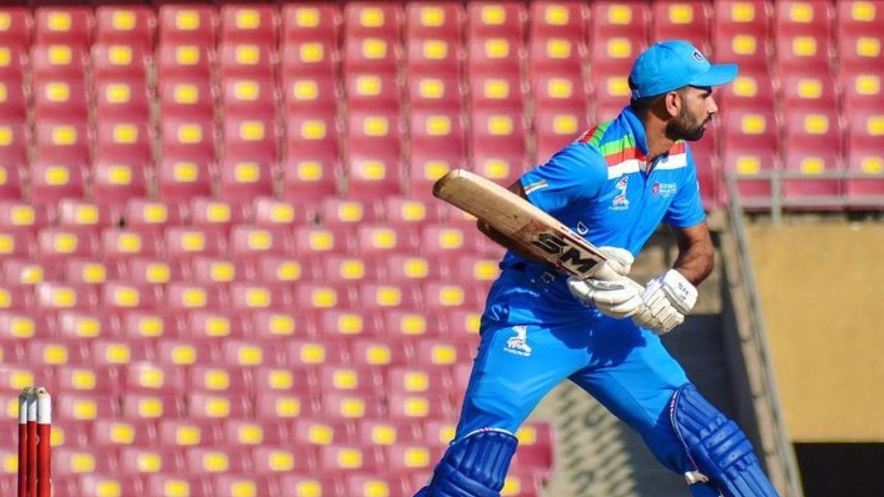 ये हैं T20 क्रिकेट इतिहास के 4 खतरनाक खिलाड़ी, जिन्होंने छोटे फॉर्मेट में जड़ा दोहरा शतक