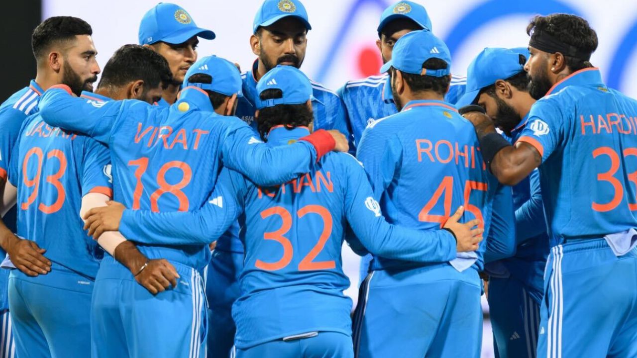 14 की डेट से भारत-इंग्लैंड के बीच 3 ODI मैच, दौरे के लिए 15 सदस्यीय Team India, 4 भारी-भरकम शरीर वाले खिलाड़ियों को मौका