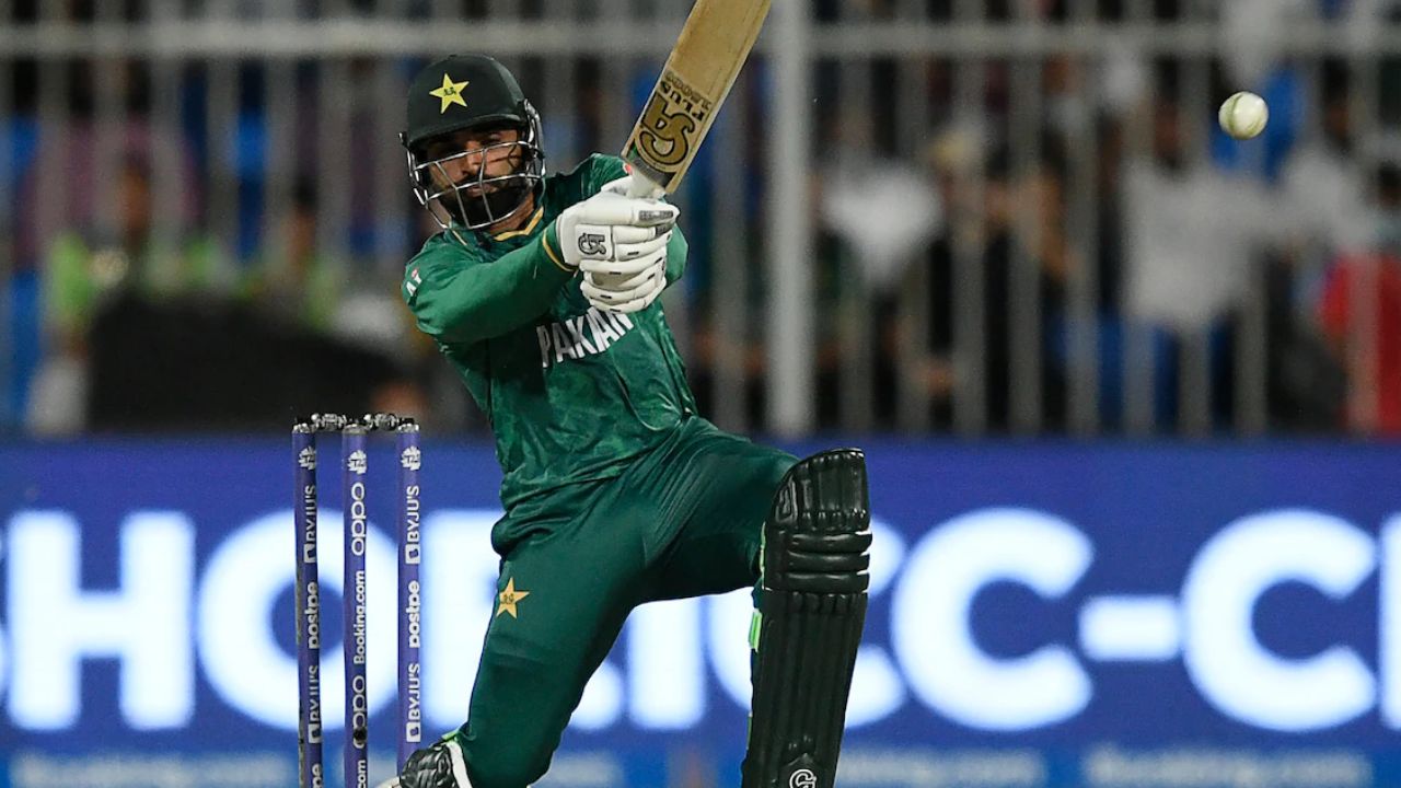 Asia Cup 2025 के स्क्वाड में नहीं मिली जगह, तो 33 साल की उम्र में दिग्गज क्रिकेटर ने लिया संन्यास