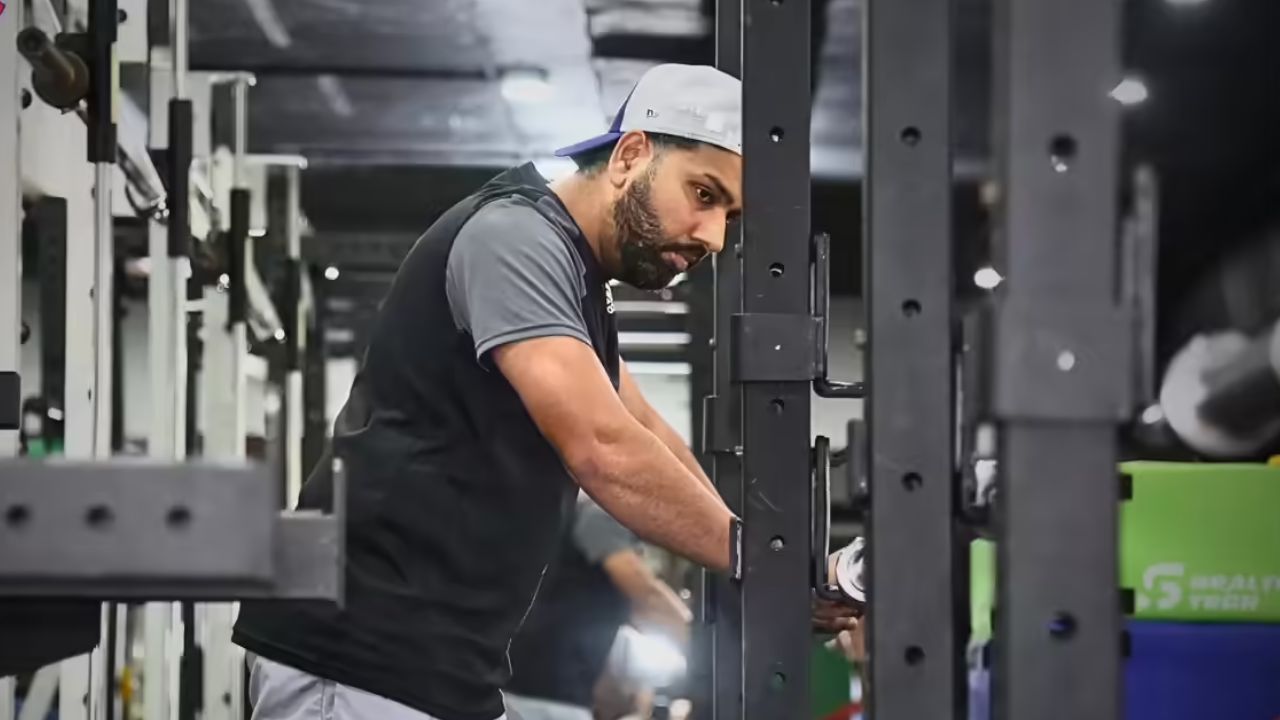 Rohit Sharma का पतले होने वाला डाइट प्लान हुआ लीक, दिन में 7 बार खाते खाना, लेकिन अब मील में वड़ा-पाव नहीं