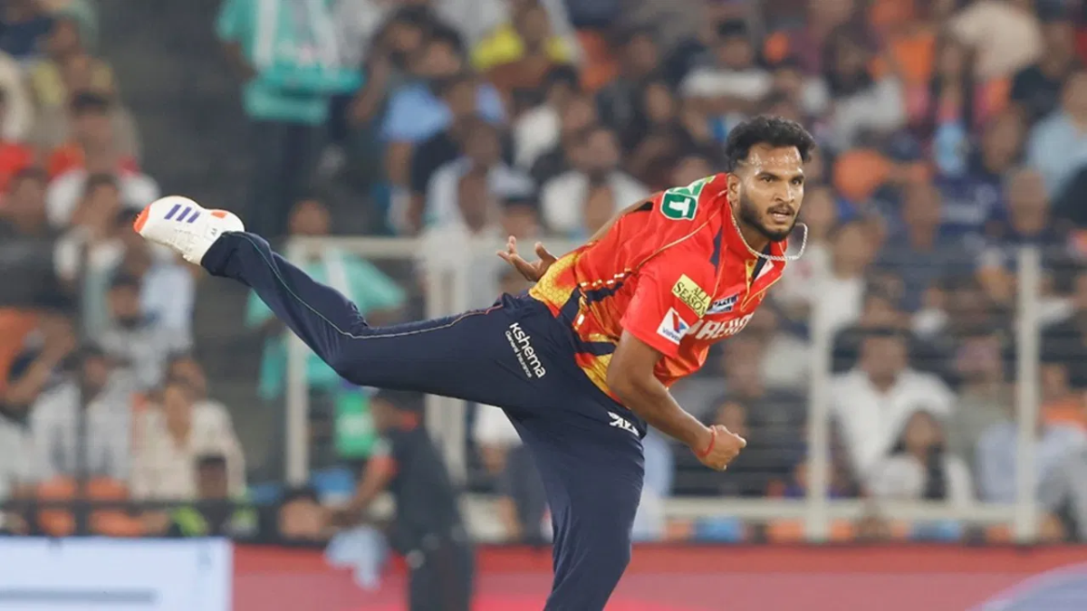 Asia Cup 2025 से पहले बड़ा झटका, Punjab kings का दिग्गज गेंदबाज चोटिल, टूर्नामेंट से हुआ बाहर 1