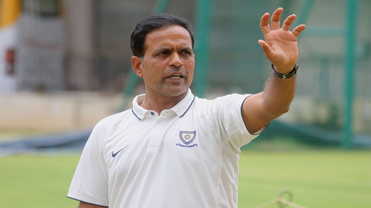 एशिया कप फाइनल से पहले भारत के नए कोच का ऐलान, BCCI ने RCB के दिग्गज को सौंपी जिम्मेदारी 1