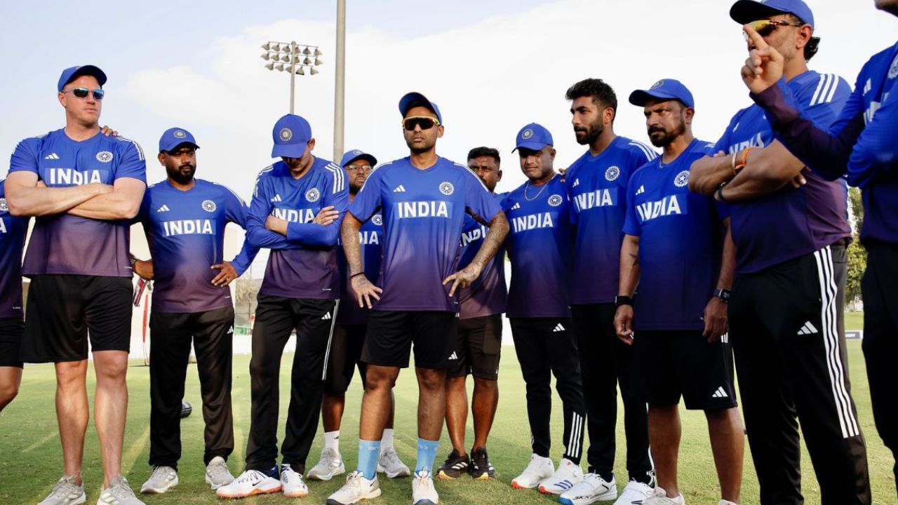 ऑस्ट्रेलिया के खिलाफ अंतिम 2 टी20 मैचों के लिए टीम इंडिया का हुआ ऐलान, कोच गंभीर ने रातोंरात बुलाया खूंखार ऑलराउंडर 2 ऑस्ट्रेलिया के खिलाफ अंतिम 2 टी20 मैचों के लिए Team India का हुआ ऐलान, कोच गंभीर ने रातोंरात बुलाया खूंखार ऑलराउंडर