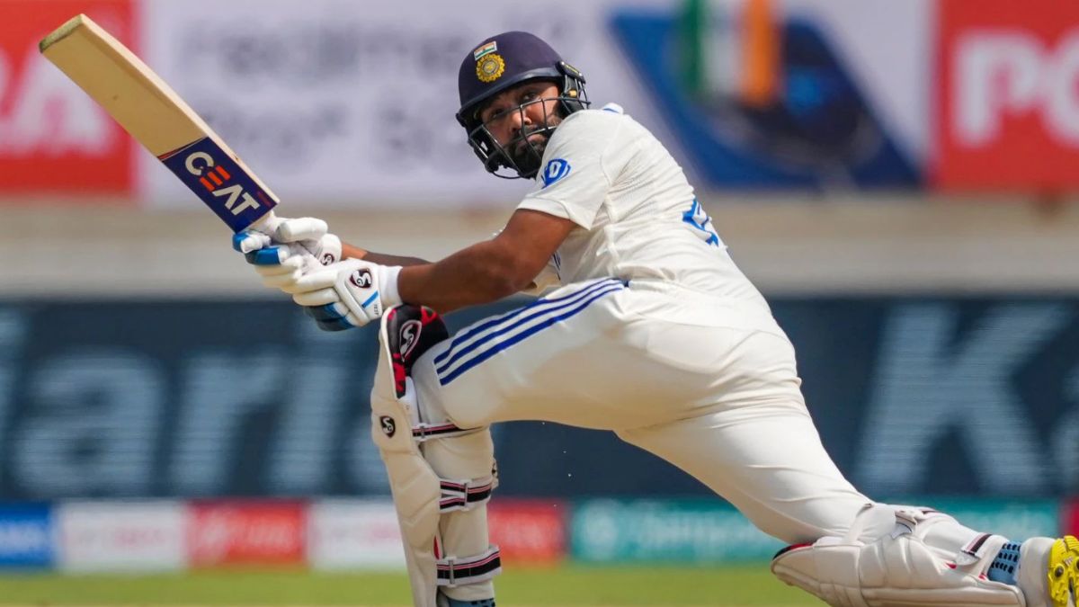 इंटरनेशनल के बाद डोमेस्टिक में रोहित शर्मा ने गेंदबाजों पर ढ़ाया कहर, खेल दी 309 रनों की ऐतिहासिक पारी 2 Rohit Sharma