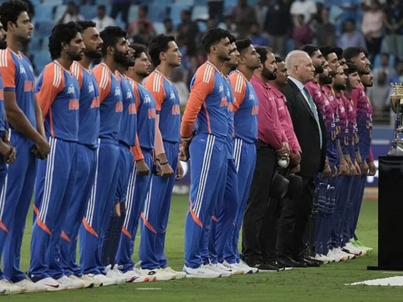 बोर्ड का बड़ा ऐलान, चीन में होने वाले टूर्नामेंट में कप्तानी करेंगे हर्षित, इन स्टार खिलाड़ियों को भी मिला मौका 11 बोर्ड का बड़ा ऐलान, China में होने वाले टूर्नामेंट में कप्तानी करेंगे हर्षित, इन स्टार खिलाड़ियों को भी मिला मौका