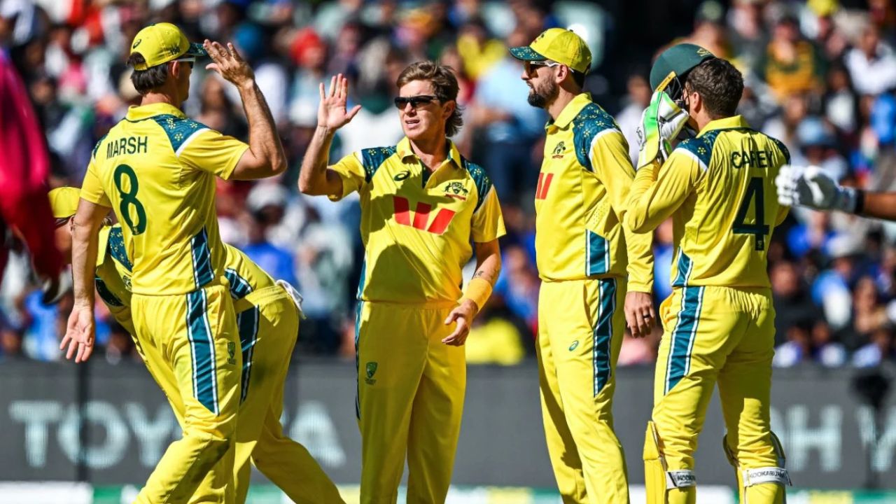 IND vs AUS: सिडनी ODI के लिए नई टीम घोषित, हेड कोच ने आधी रात को घर से बुलाए 2 मैच विनर खिलाड़ी