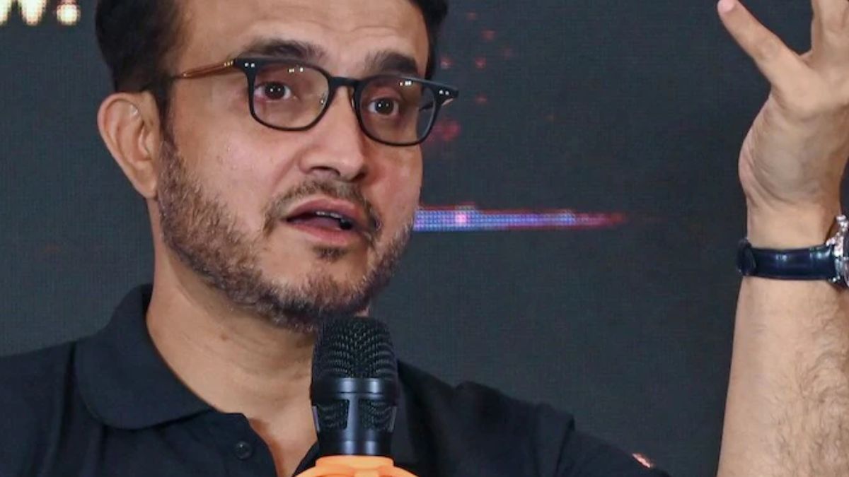 'सुंदर नहीं उसे करनी चाहिए नंबर-3 पर बल्लेबाजी...' सौरव गांगुली ने दूसरे टेस्ट के लिए कोच गंभीर को दी अहम सलाह 2 Sourav Ganguly to Gautam Gambhir