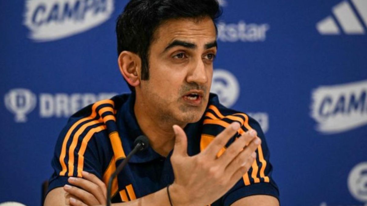 अफ्रीका सीरीज में अगर इन 3 खिलाड़ियों ने नहीं किया अच्छा प्रदर्शन, तो हमेशा के लिए ODI से बाहर कर सकते कोच गंभीर 2 Head coach Gautam Gambhir will drop these 3 players