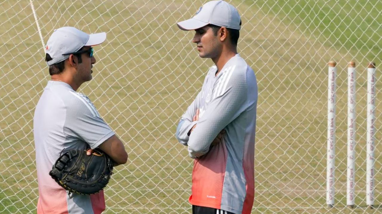 गुवाहाटी टेस्ट में गौतम गंभीर की ये 3 गलतियां Team India को पड़ रही हैं भारी