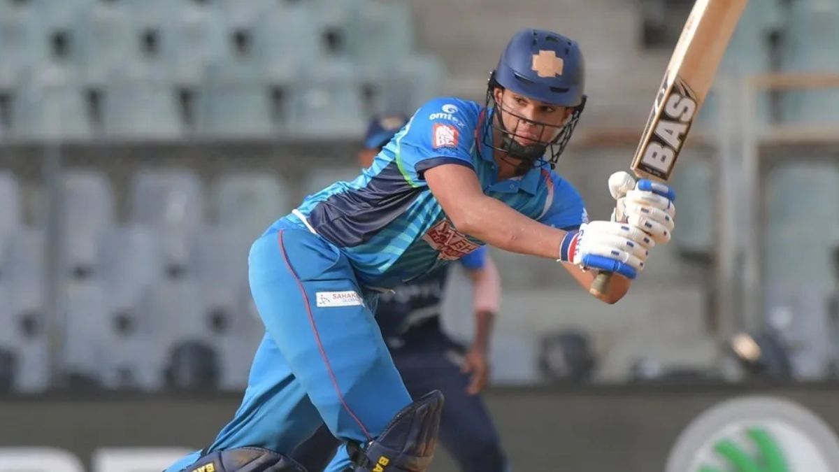 सैयद मुश्ताक़ ट्रॉफी में फिर फ्लॉप हुए अर्जुन तेंदुलकर, 13 गेंद पर सिर्फ 7 रन बनाकर चलते बने पवेलियन 2 Arjun Tendulkar failed again in the Syed Mushtaq Trophy